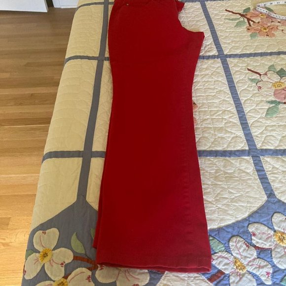 Charter Club Red Jeans Size 8 - Picture 2 of 7